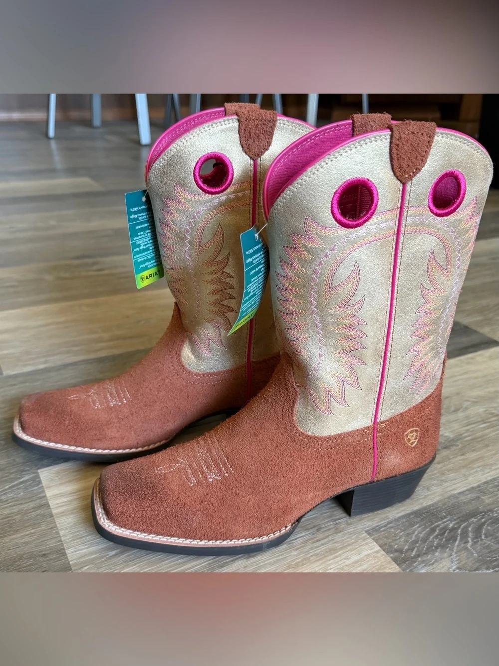 Ariat Girls Derby Monroe Boots NWT Size 5